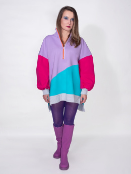 BLUZA KOLOROWA ZE STÓJKĄ I ŚCIĄGACZEM E