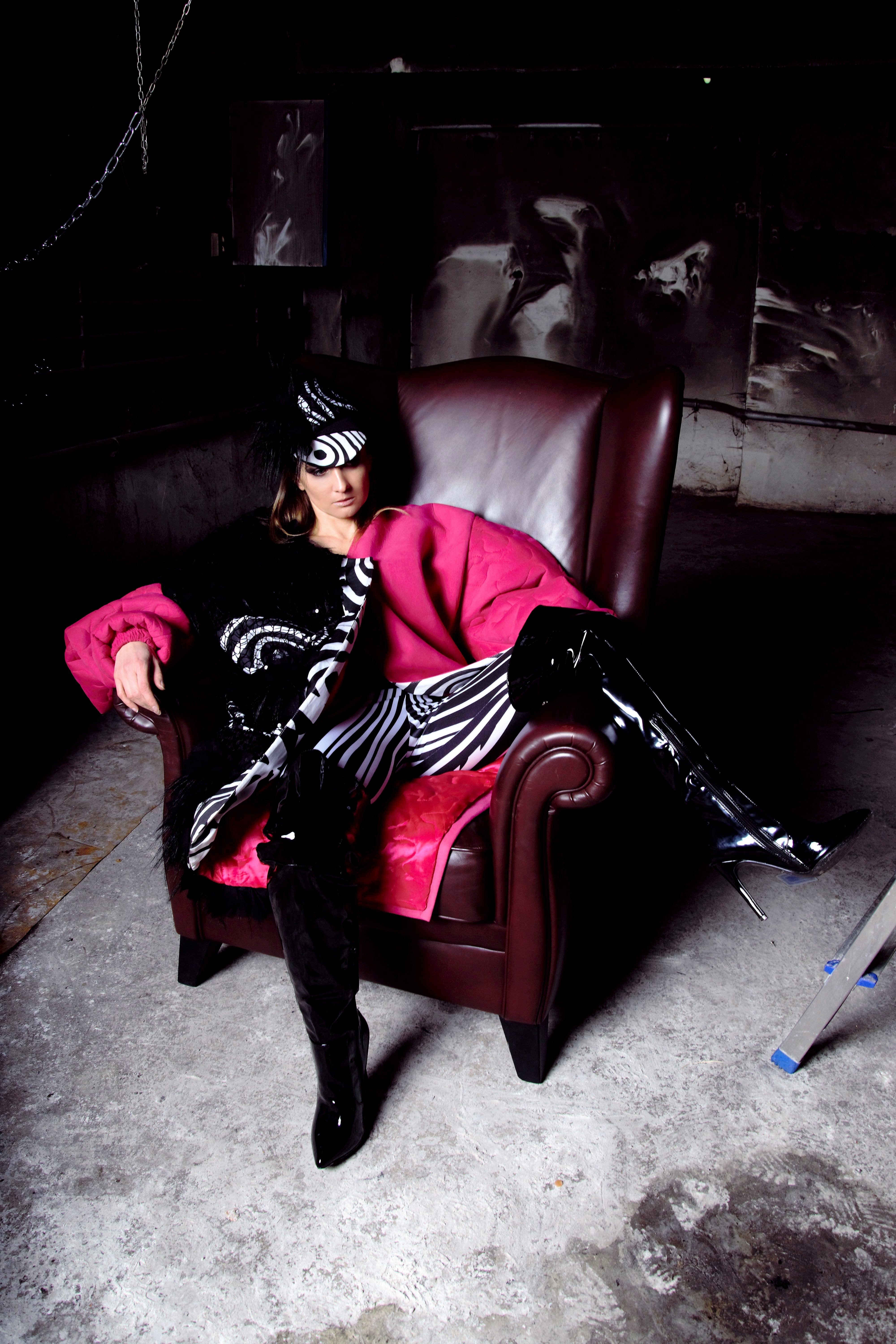 DSC_0476gg-modified.jpg